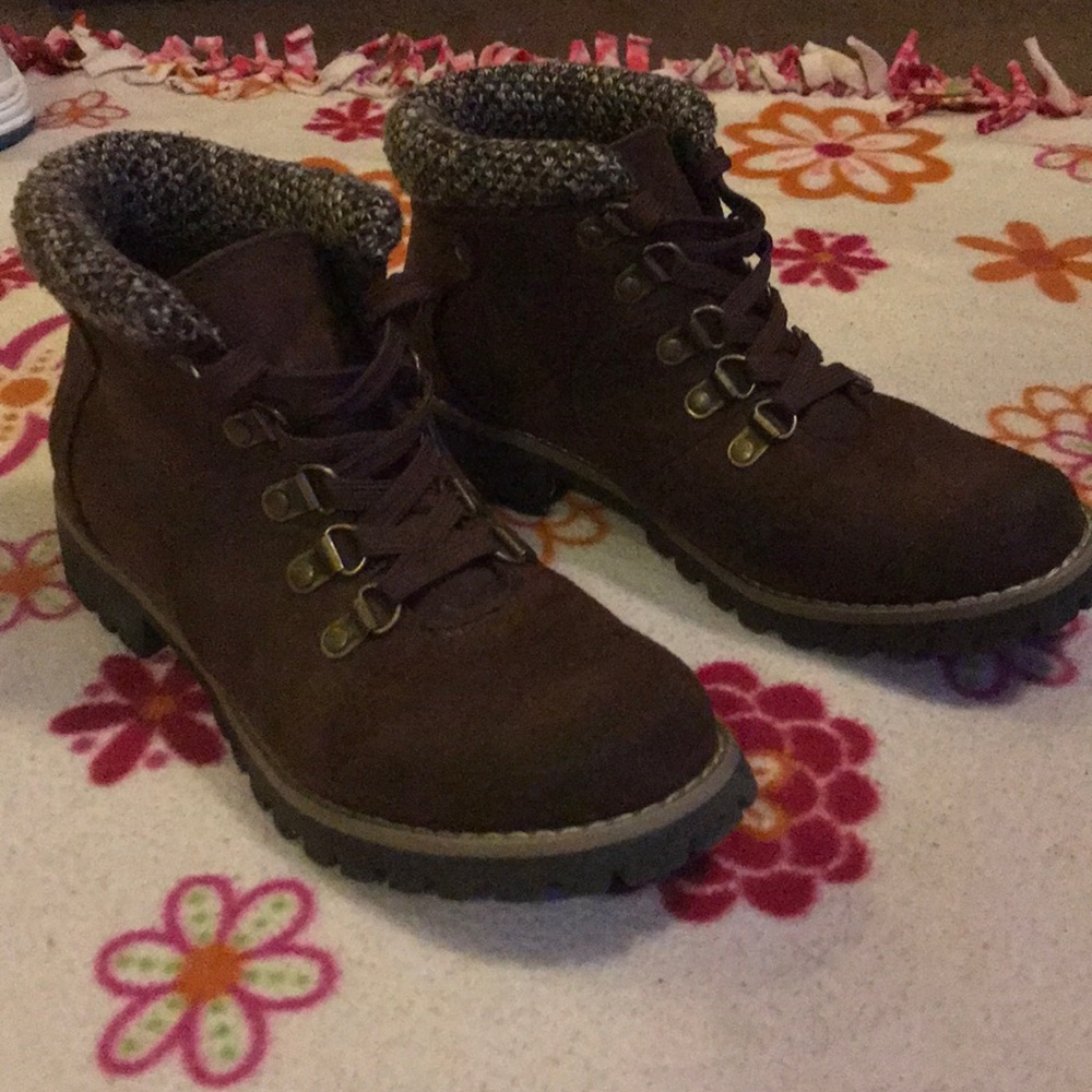 Brown boots